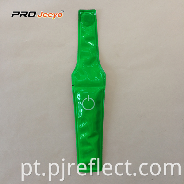 Reflective High Visibility Warning Pvc Green Magnetic Clipcj Ccj004
